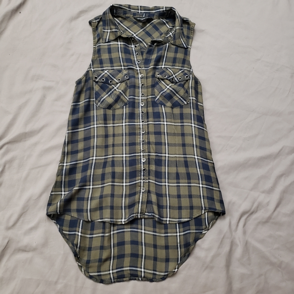 Rock & Republic plaid shirt with grommets